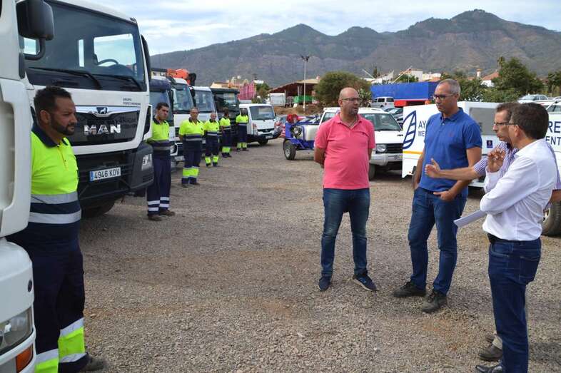 Imagen de la presentación de la nueva flota (Foto TA)